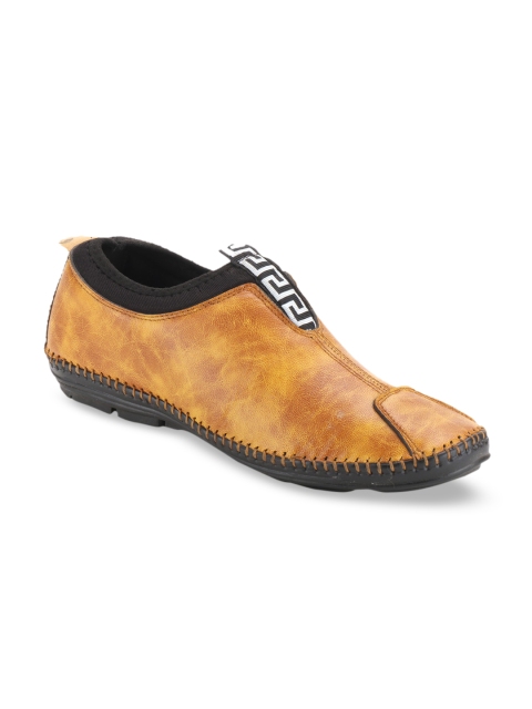 

Woakers Men Tan Brown Slip-On Sneakers