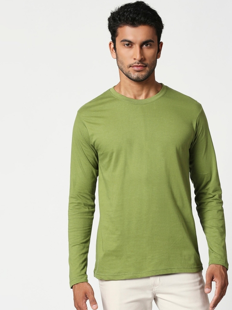 

Bewakoof Men Olive Green Solid Round Neck T-shirt