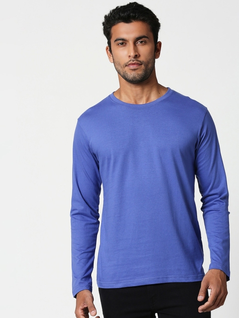 

Bewakoof Men Blue Solid Round Neck T-shirt