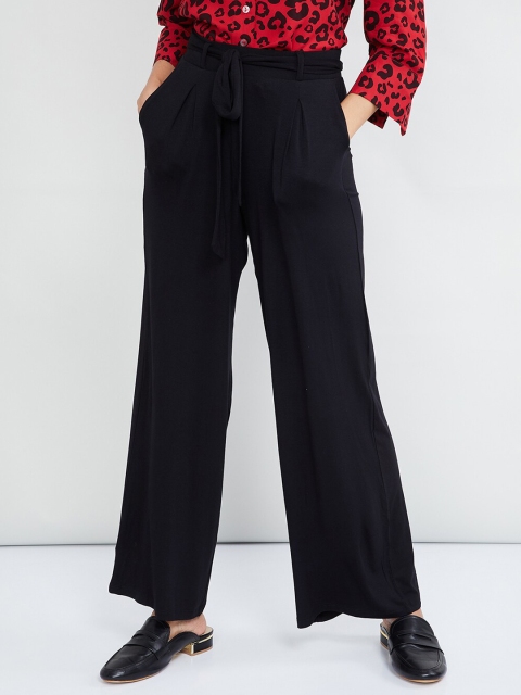

max Women Black Solid Wide Leg Palazzos