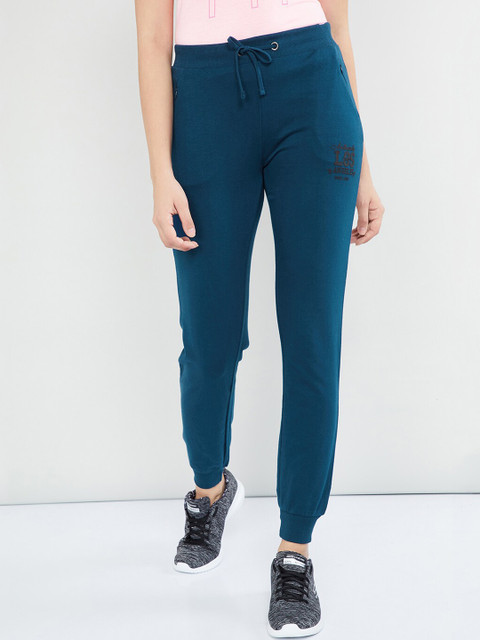 

max Women Blue Solid Slim-Fit Joggers