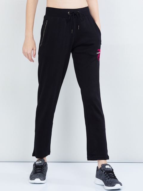 

max Women Black Solid Slim-Fit Track Pants