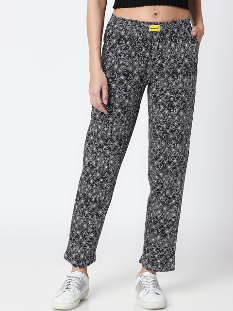 

Bewakoof Navy Blue & White Floral Printed Lounge Pants