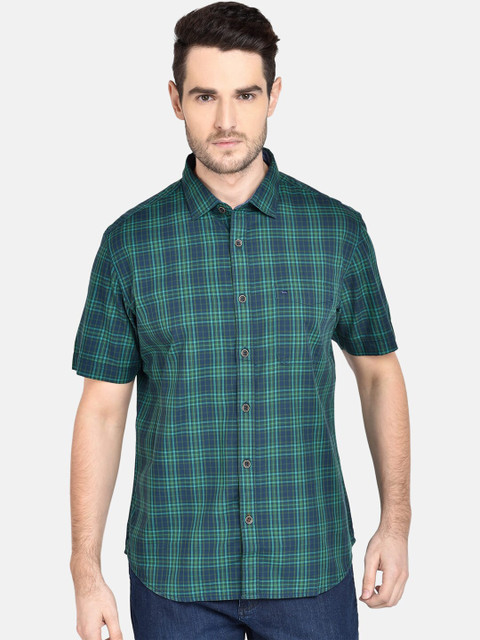 

Basics Men Green Slim Fit Checked Casual Shirt