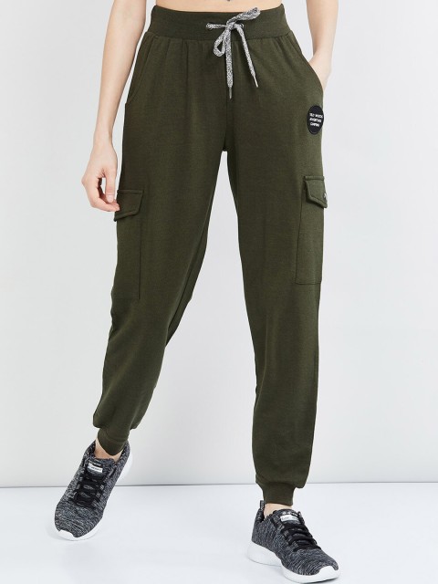 

max Women Olive Green Solid Slim-Fit Joggers
