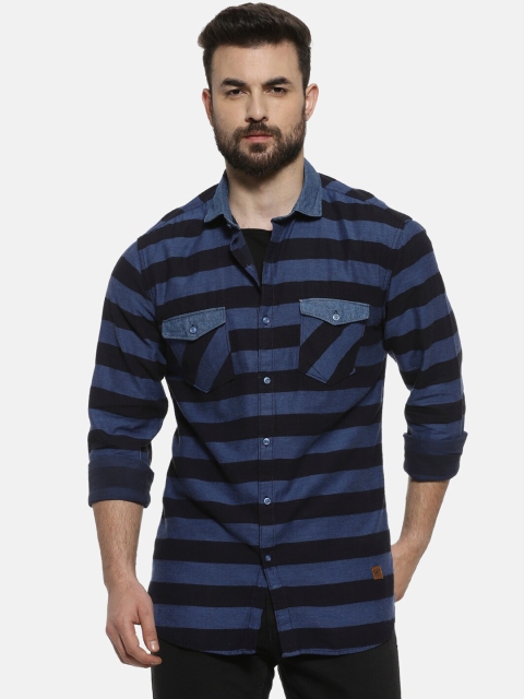 

Campus Sutra Men Purple & Black Regular Fit Striped Casual Shirt