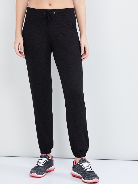 

max Women Charcoal Grey Solid Slim-Fit Joggers