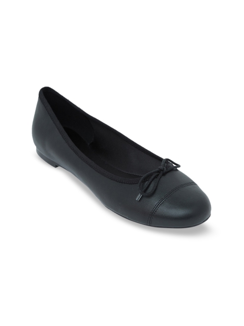 

CHARLES & KEITH Women Black Solid Ballerinas