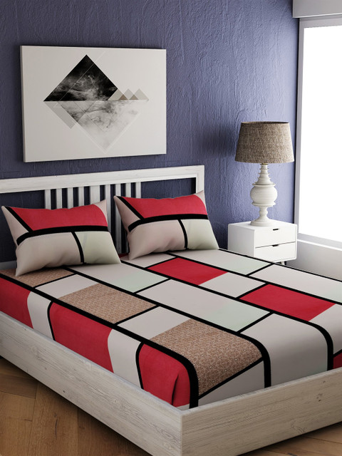 

EverHOME Beige & Red Geometric 144 TC Cotton 1 Queen Bedsheet with 2 Pillow Covers