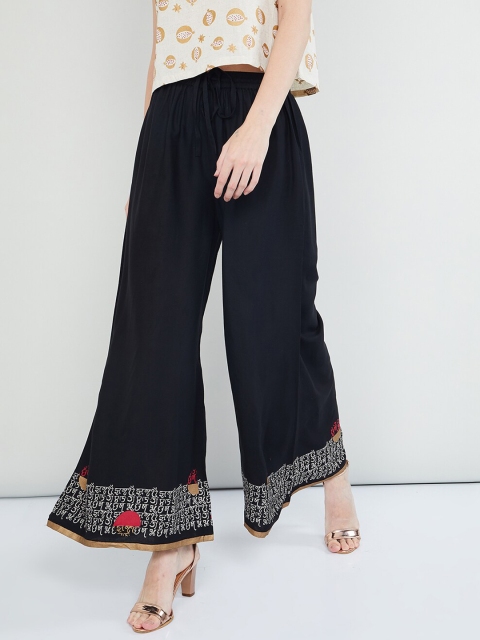 

max Women Black Printed Wide Leg Palazzos