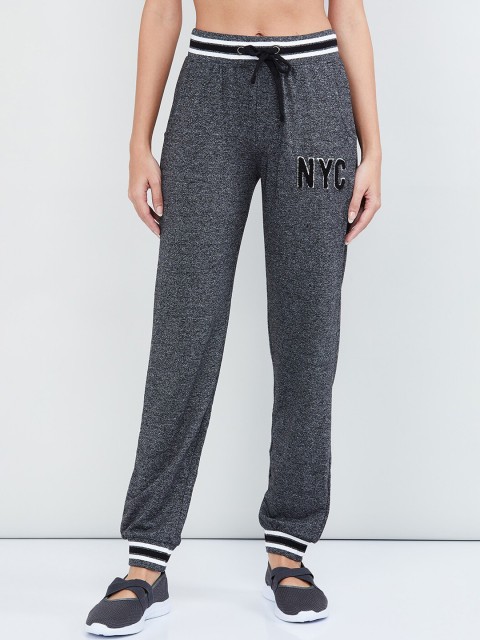 

max Women Charcoal Grey & Black Self-Design Slim-Fit Joggers