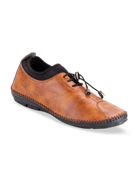 

Woakers Men Tan Brown Sneakers