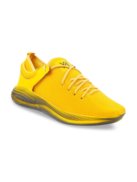 

Woakers Men Yellow Running Shoes
