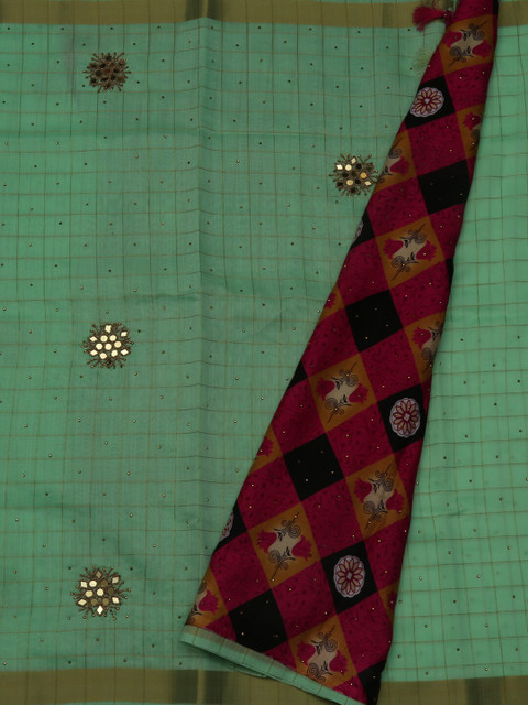 

Pothys Green & Maroon Linen Blend Embellished Saree