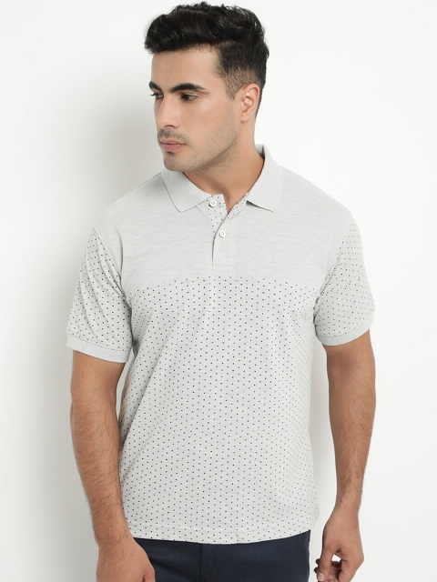 

COBB Men Grey Solid Polo Collar T-shirt
