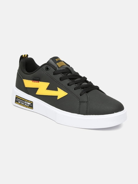 

Xtep Women Black & Yellow Sneakers
