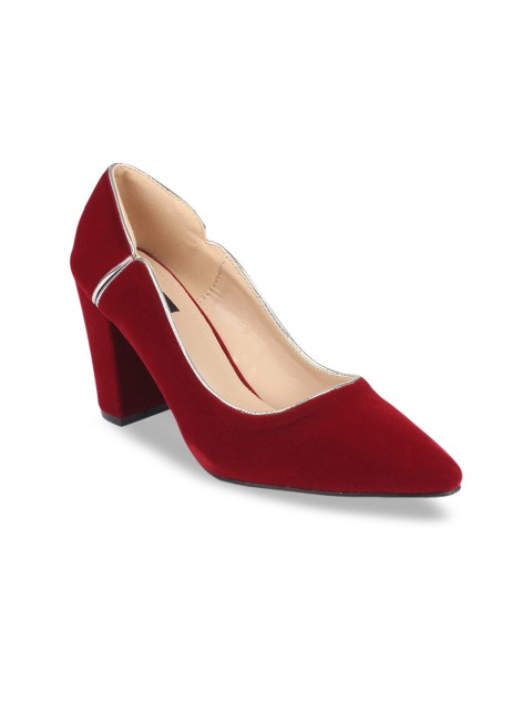 

Flat n Heels Women Maroon Solid Pumps