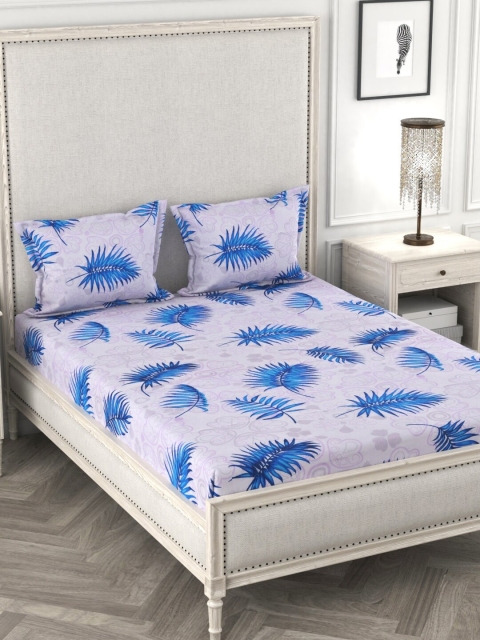

URBAN SPACE Blue & White Floral 120 TC Cotton 1 Queen Bedsheet with 2 Pillow Covers