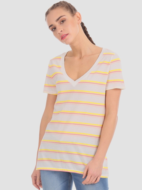 

GAP Women Off White Vintage Wash Stripe V-Neck T-Shirt, Grey