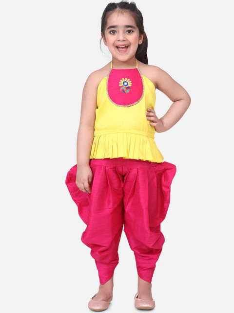 

BownBee Girls Yellow & Pink Yoke Design Top with Dhoti Pants