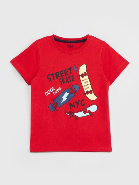 

max Boys Red Printed Round Neck T-shirt