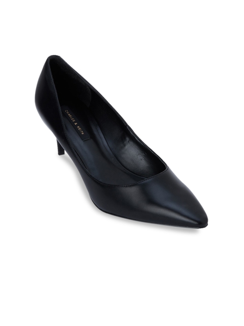 

CHARLES & KEITH Women Black Solid Pumps