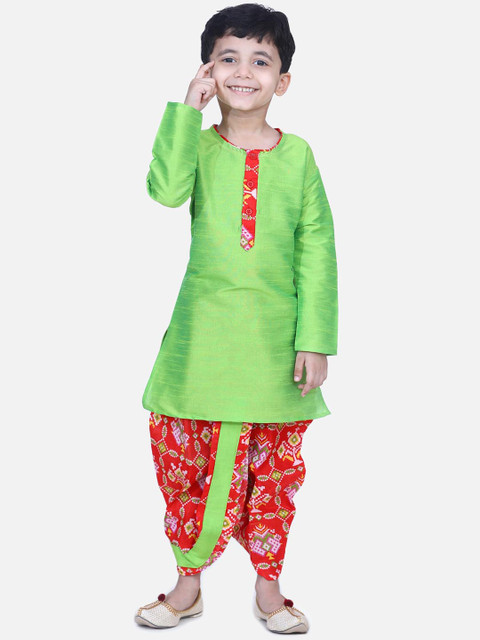 

BownBee Boys Green & Red Printed Kurta with Dhoti Pants