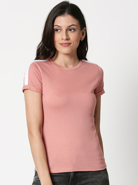 

Bewakoof Women Pink Solid Round Neck T-shirt