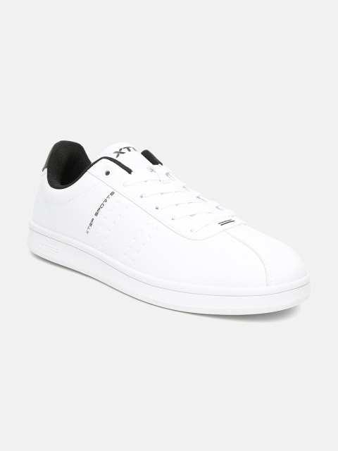 

Xtep Men White Solid Sneakers