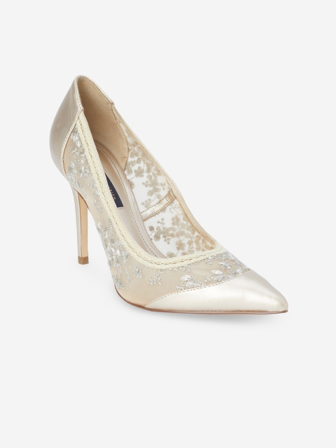 

CHARLES & KEITH Women Gold-Toned Woven Design Pumps