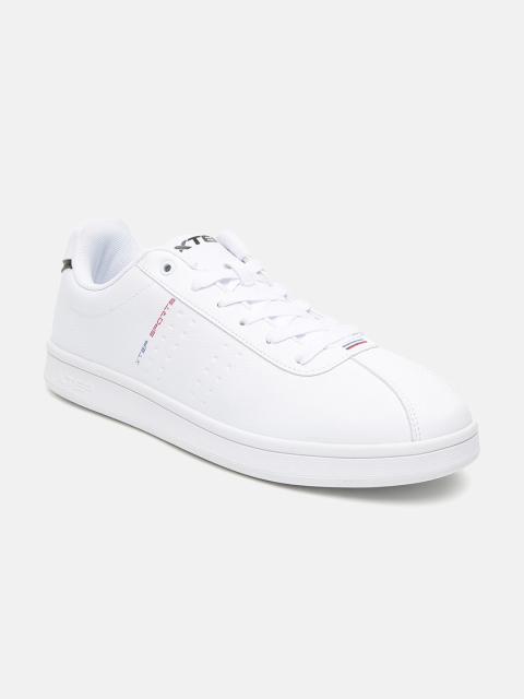 

Xtep Men White Solid Skate Shoes