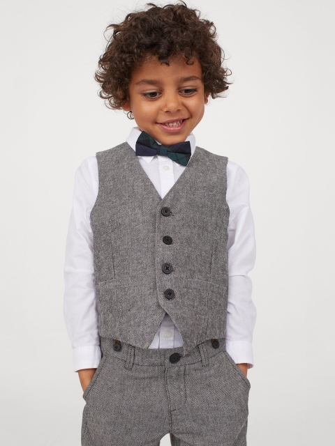 

H&M Boys White & Grey Solid 3-Piece Set
