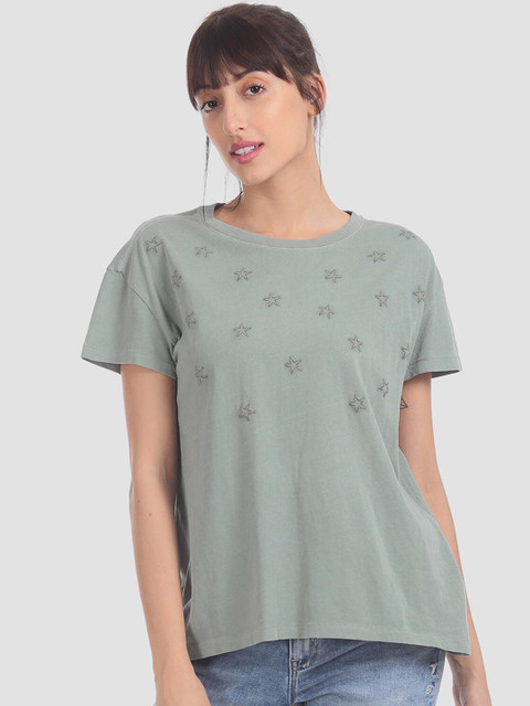 

GAP Women Green Self Design Round Neck T-shirt