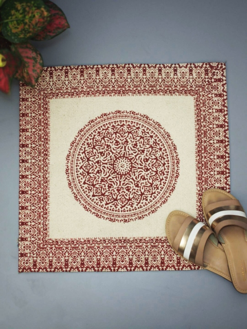 

nestroots Red & Off-White Printed Multipurpose Doormat