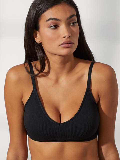 

H&M Women Black Solid Seamless Padded Jersey Bra 0903306001