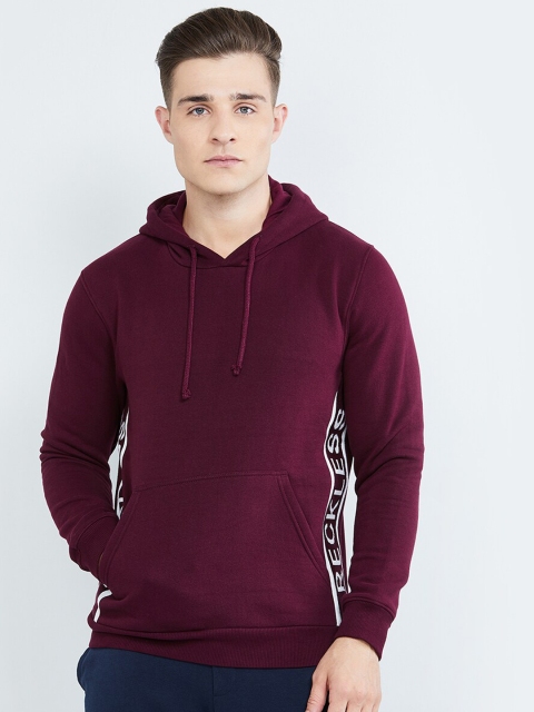

max Men Maroon Solid Hooded Sweatshirt