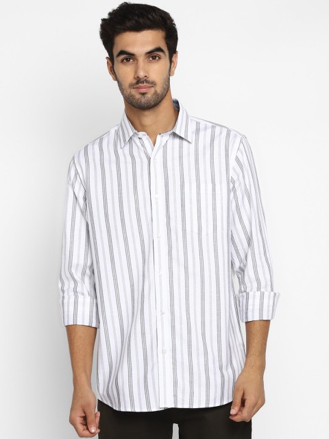 

METTLE Men White & Grey Regular Fit Striped Casual Shirt