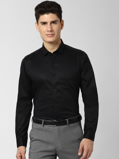 

Peter England Elite Men Black Slim Fit Solid Formal Shirt