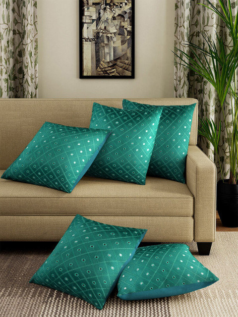 

DREAM WEAVERZ Green Set of 5 Embroidered Silk Square Cushion Covers