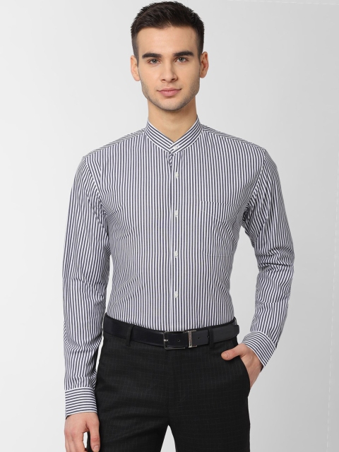 

Peter England Men Grey Regular Fit Striped Formal Shirt