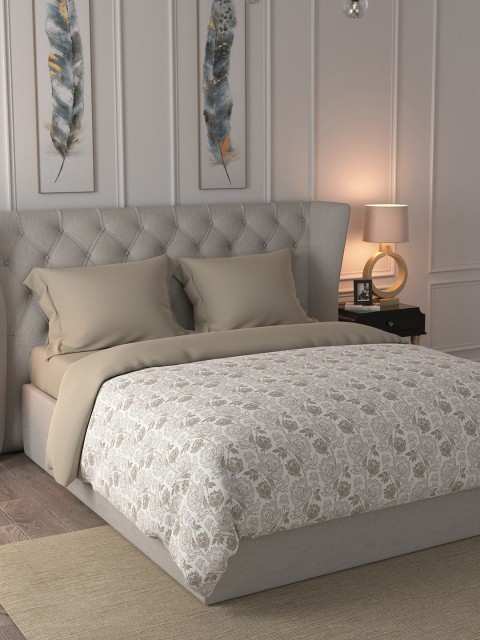 

MASPAR Beige & White Floral AC Room 110 GSM Double Bed Quilt