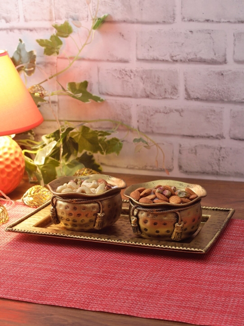 

Aapno Rajasthan Bronze-Toned Silver Metal Tray with 2 Bowls