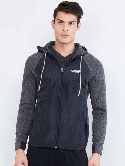 

max Men Black & Grey Solid Hooded Sweatshirt