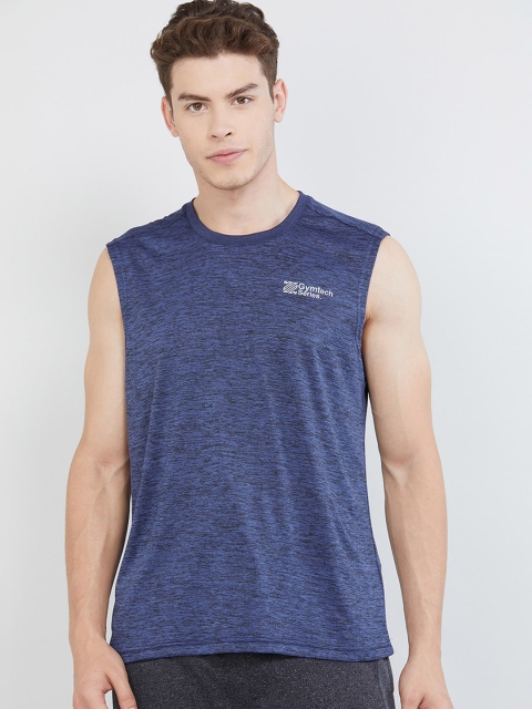 

max Men Blue Solid Round Neck T-shirt