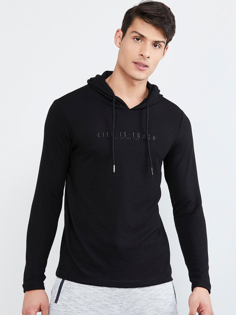 

max Men Black Solid Hooded Sweatshirt