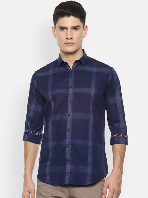 

V Dot Men Navy Blue Slim Fit Checked Casual Shirt