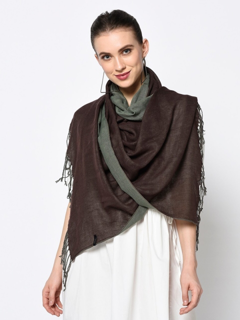 

J Style Women Green & Brown Reversible Solid Stole