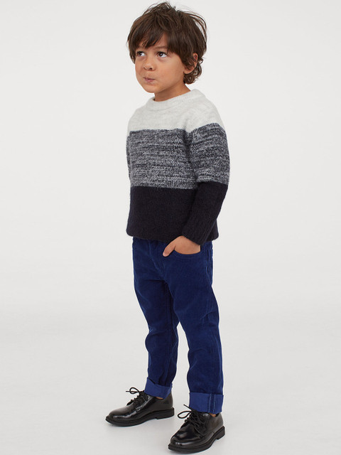 

H&M Boys Navy Blue Solid Slim Fit Corduroy Trousers