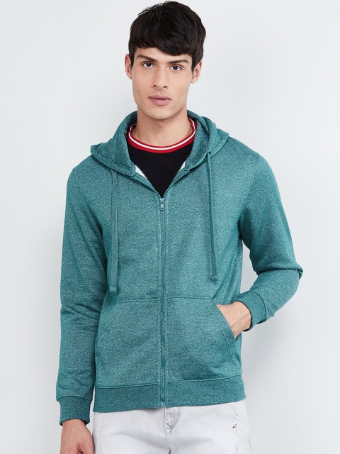 

max Men Green Solid Hooded Sweatshirt