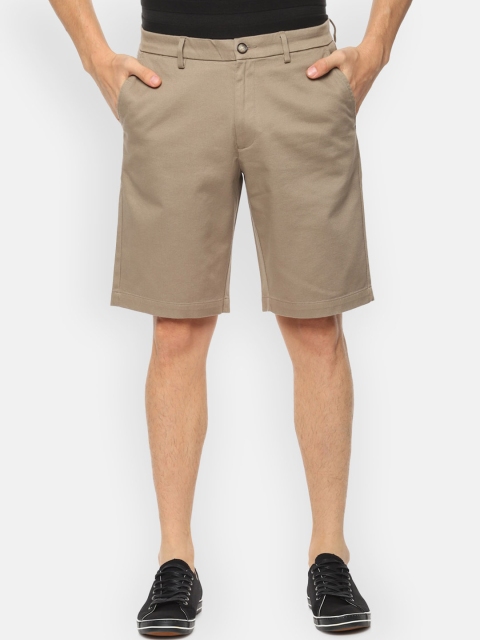 

V Dot Men Beige Solid Regular Fit Chino Shorts